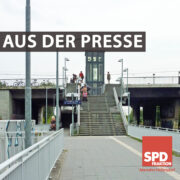 Das Bild zeigt den Bahnhof Springpfuhl. Im Mittelpunkt ist die Treppe zur Straßenbahn. Text: "Aus der Presse"