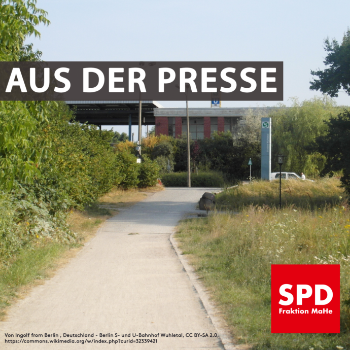 Bild vom Wuhlewanderweg. Im Hintergrund der Bahnhof Wuhletal. Text:"Aus der Presse"